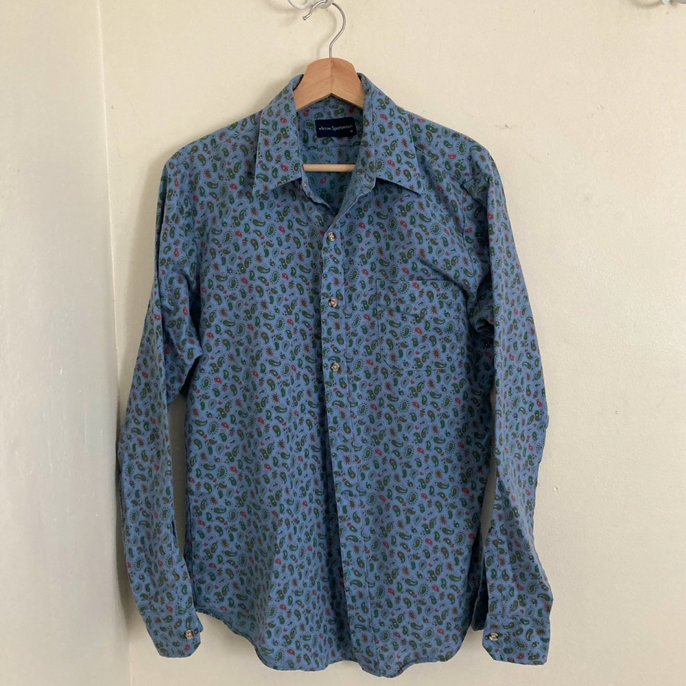 Vintage blue and green paisley buttondown in size M